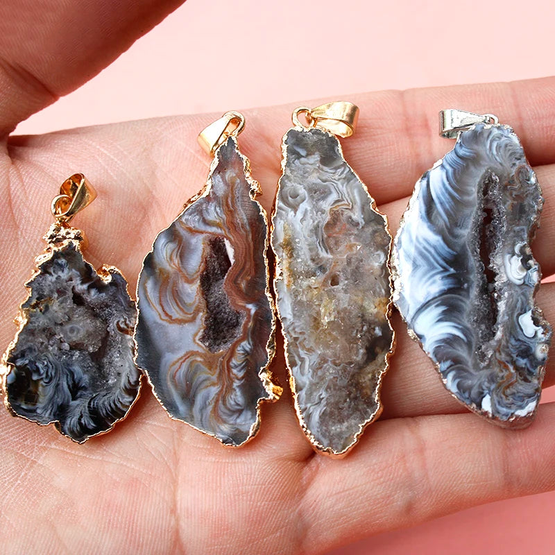 Irregualr Natural Agate Quartz Geode