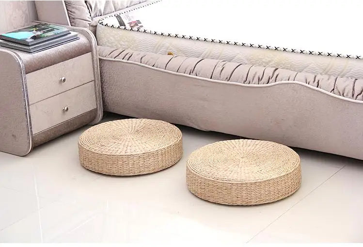 Handmade Woven Natural Straw Round Pouf Tatami