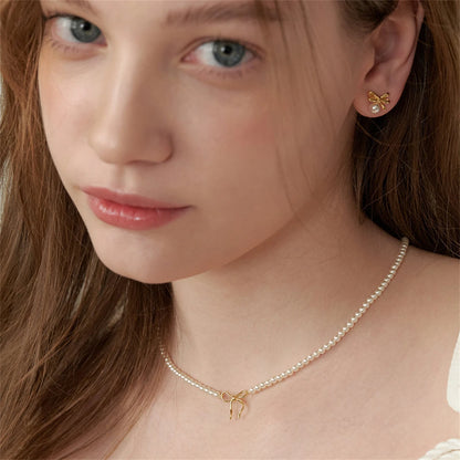 Handmade Beaded Pearl Bow Necklace