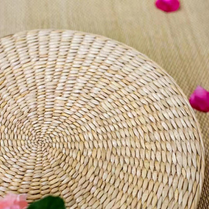 Handmade Woven Natural Straw Round Pouf Tatami