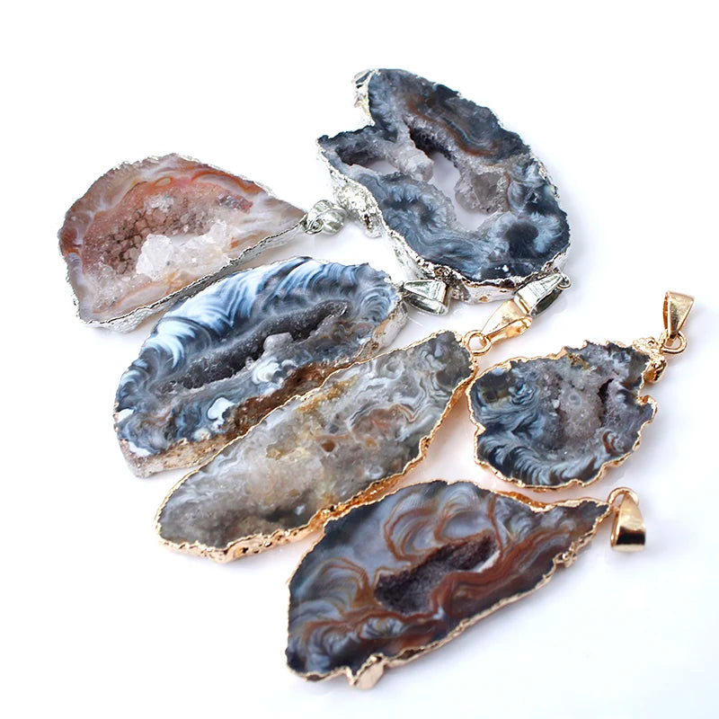 Irregualr Natural Agate Quartz Geode