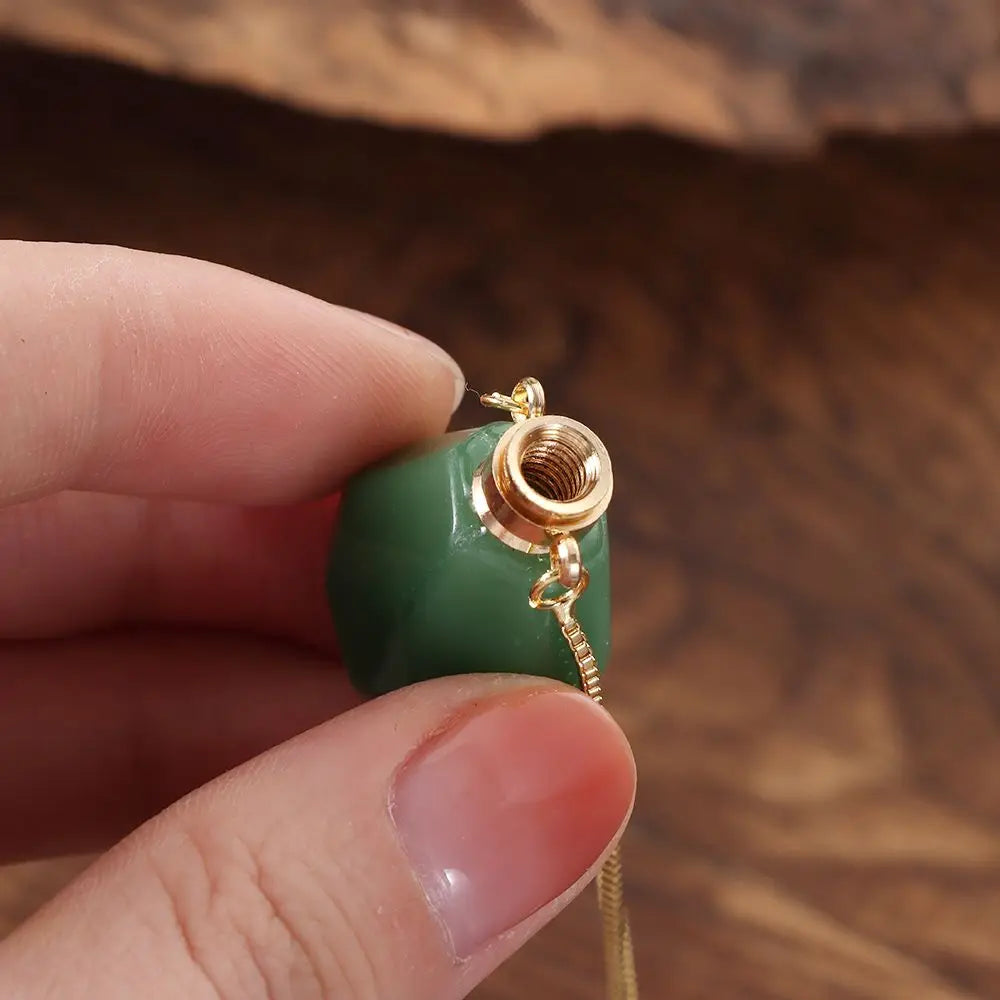 Women Natural Stone Pendant Necklace